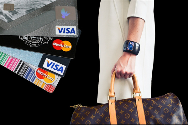 信用卡卡片风格发错了，如何办理信用卡