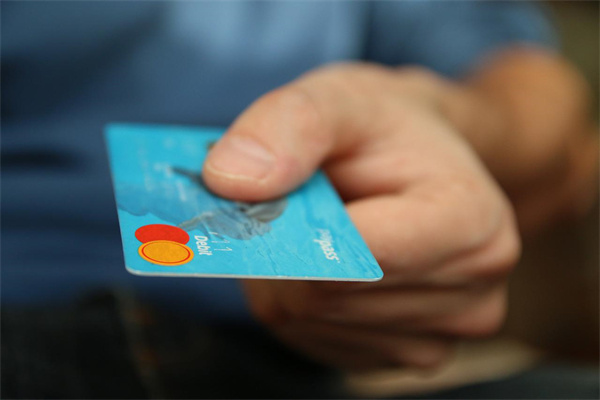 信用卡交易提醒，金额变动有惊有喜吗