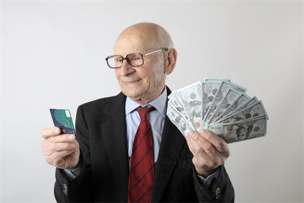 83岁老人有理财吗？怎么理财？